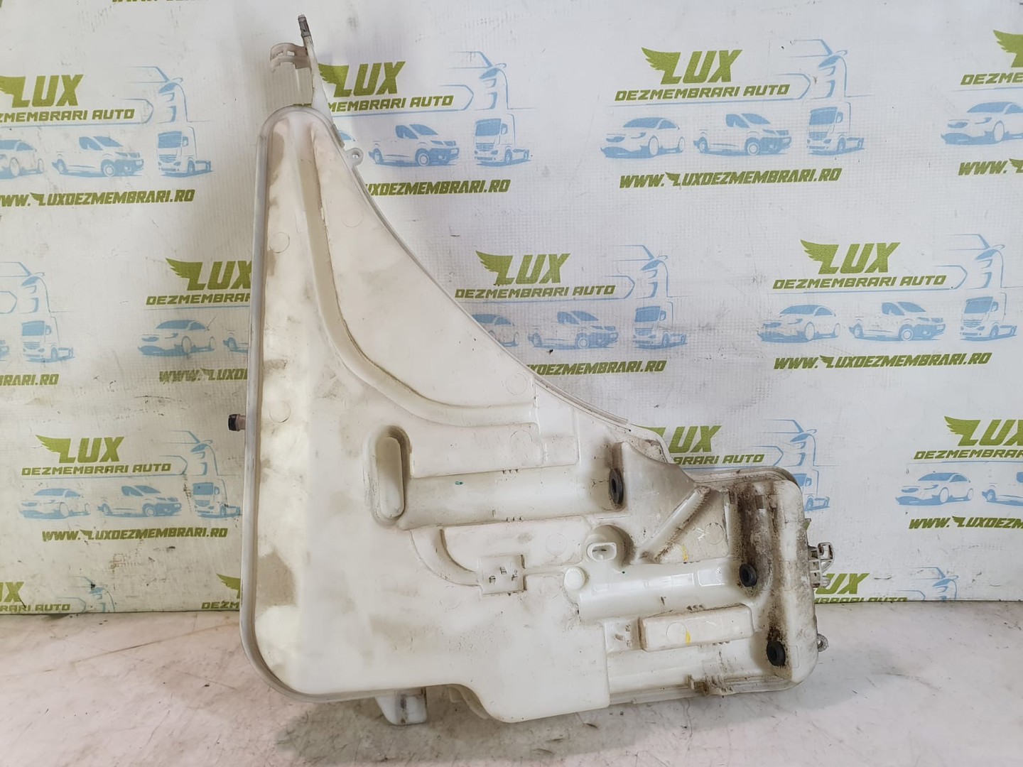 Vas lichid parbriz 7241675 BMW Seria 3 F31 (2011 - 2016)