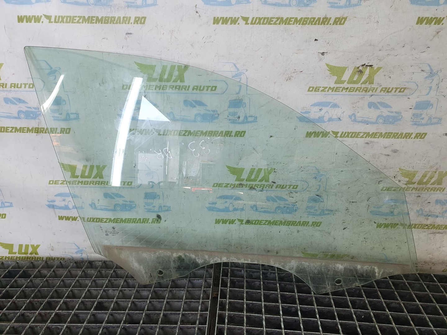 Geam dreapta fata BMW Seria 3 F31 (2011 - 2016)
