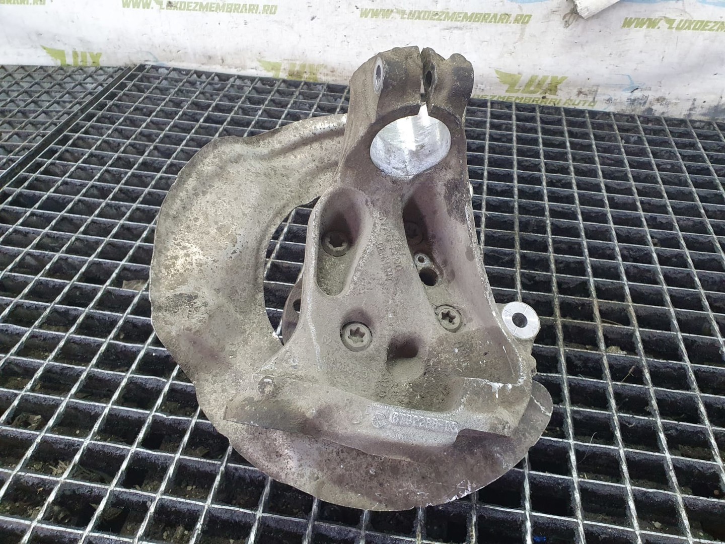 Fuzeta dreapta fata 6792288 BMW Seria 3 F31 (2011 - 2016)