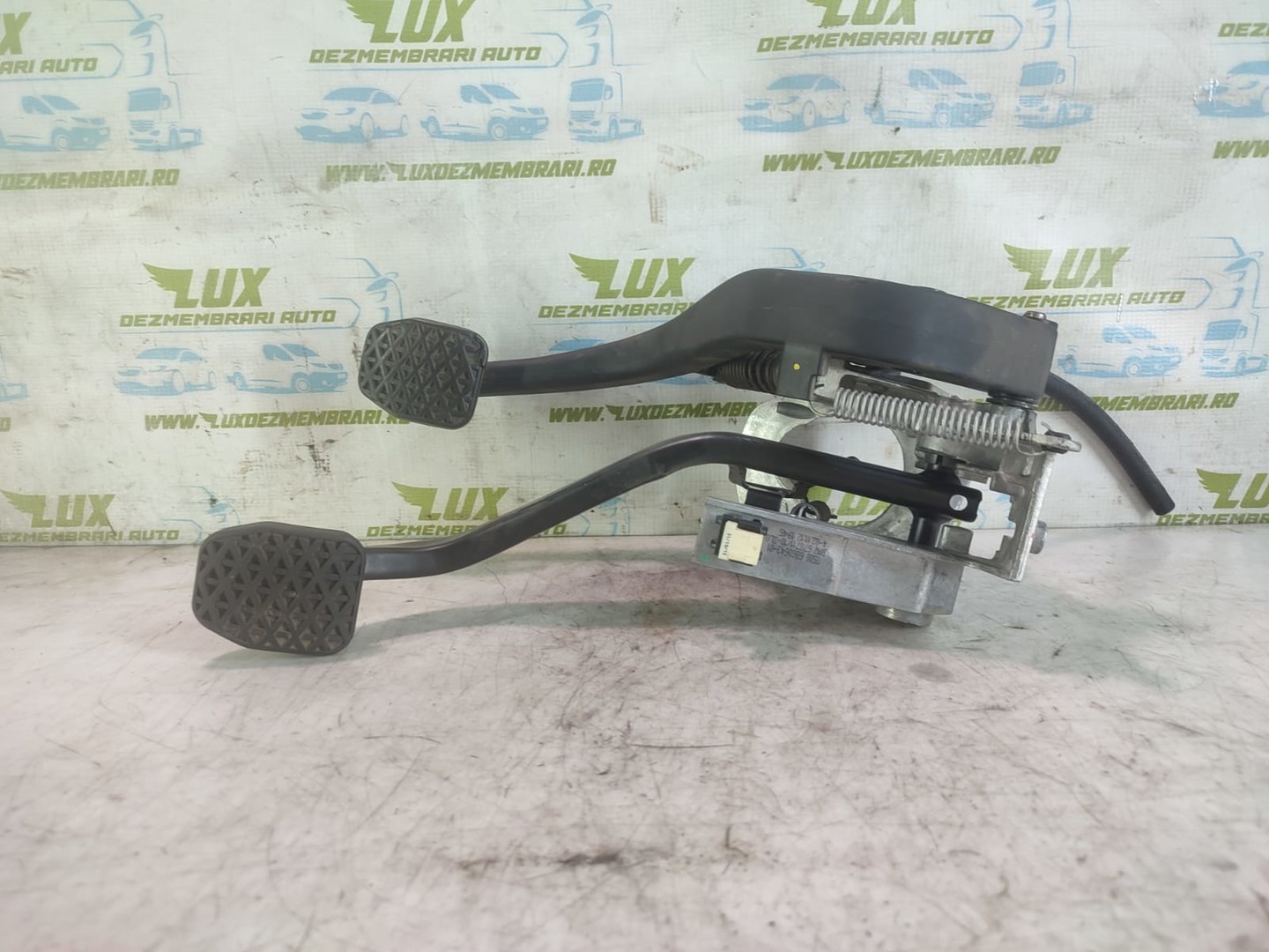 Pod pedalier c4005569se BMW Seria 3 F31 (2011 - 2016)