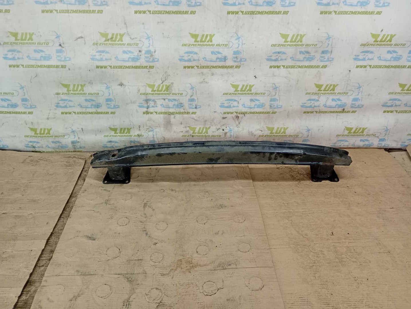 Armatura bara spate Volkswagen Passat B7 (2010 - 2015)