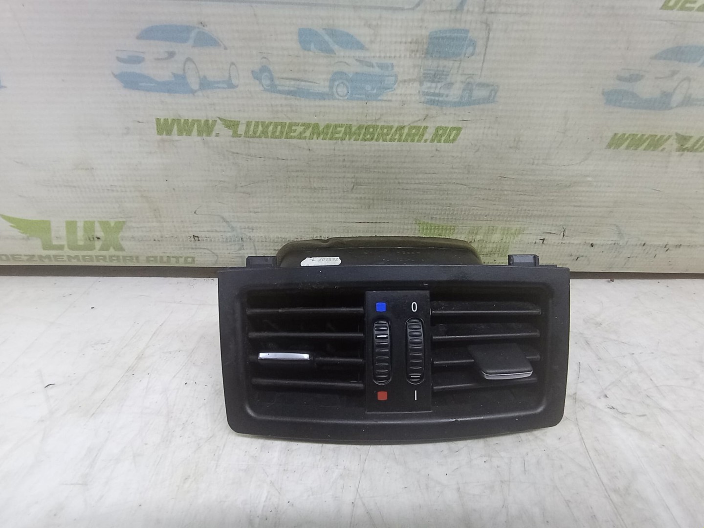Grila ventilatie 7129556 BMW Seria 5 E60/E61 (2003 - 2007)