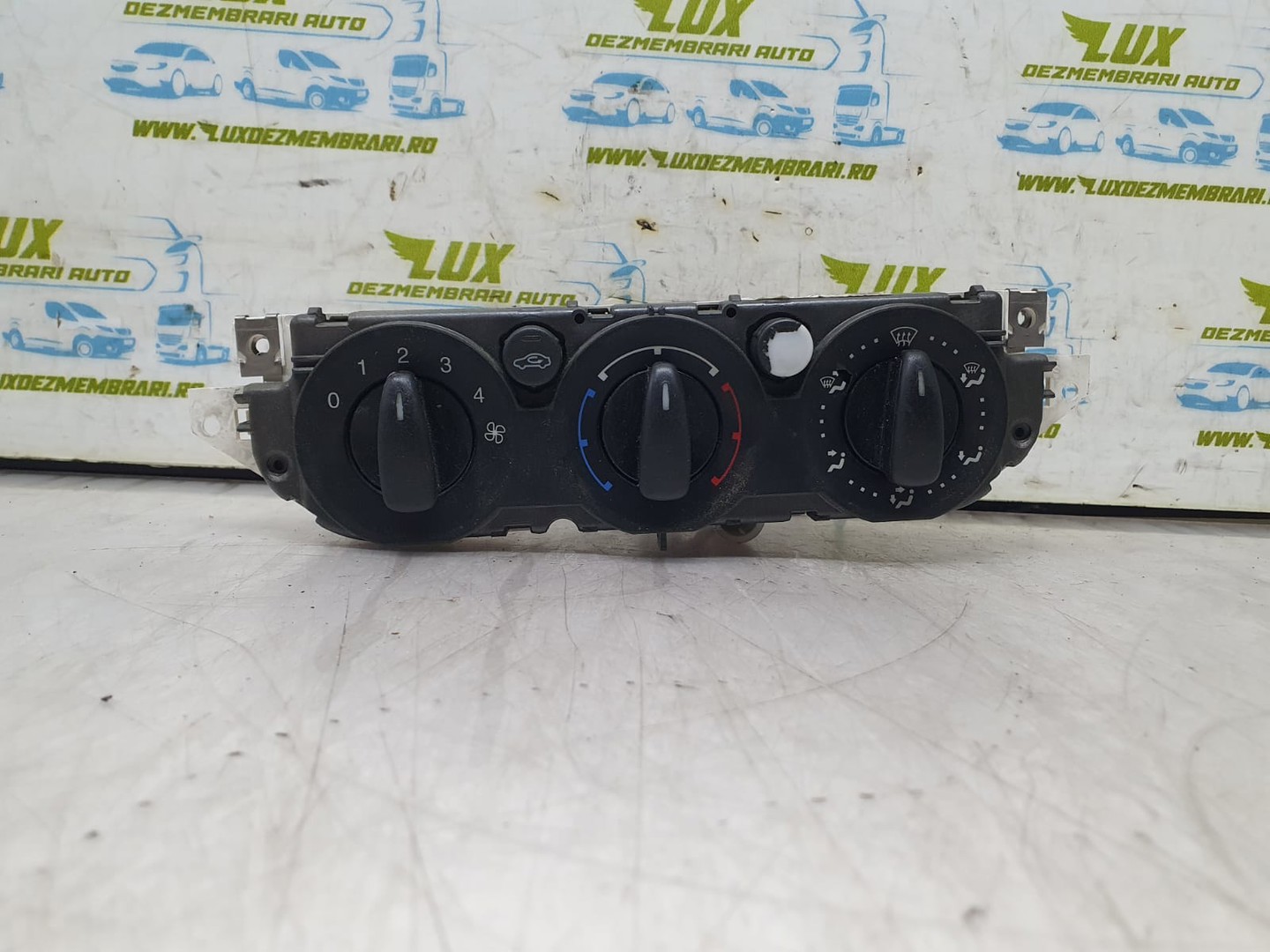 Panou clima ac 3M5T-19980-AD Ford Focus 2 (2004 - 2008)