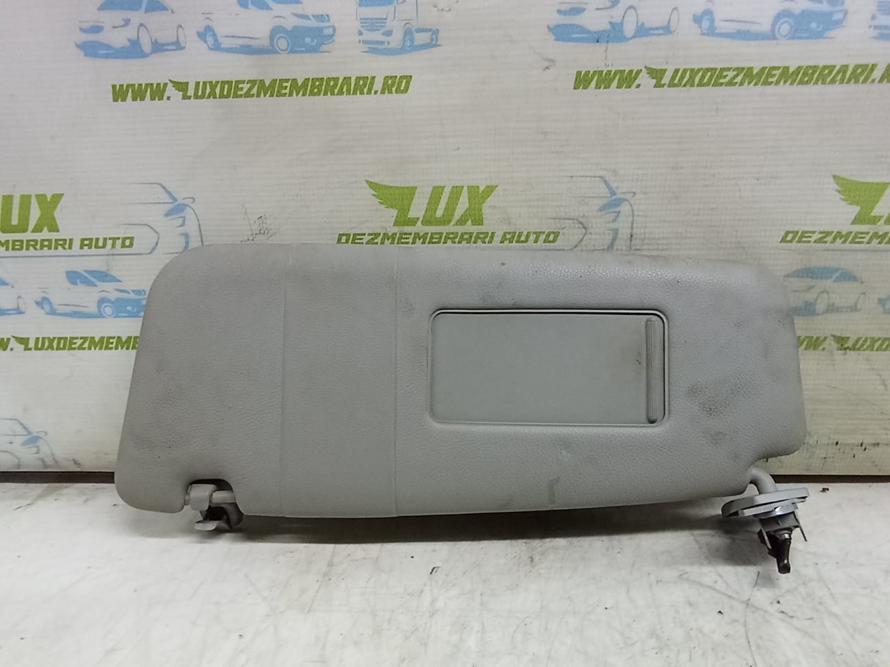 Parasolar dreapta 7066649 BMW Seria 5 E60/E61 (2003 - 2007)