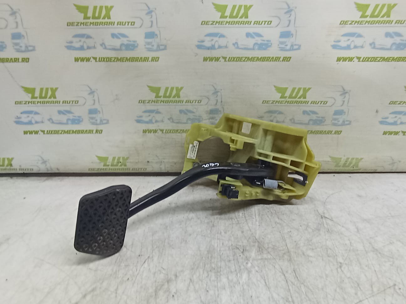 Pedala frana 675995003 BMW Seria 5 E60/E61 (2003 - 2007)