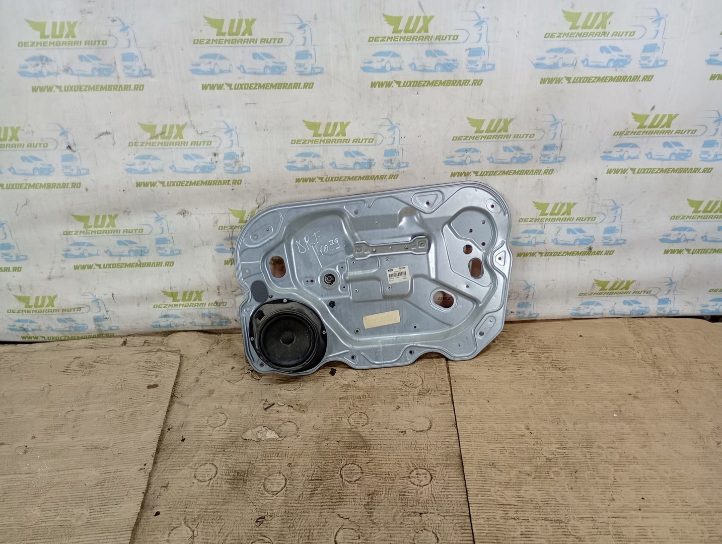 Macara geam dreapta fata Ford Focus 2 (2004 - 2008)