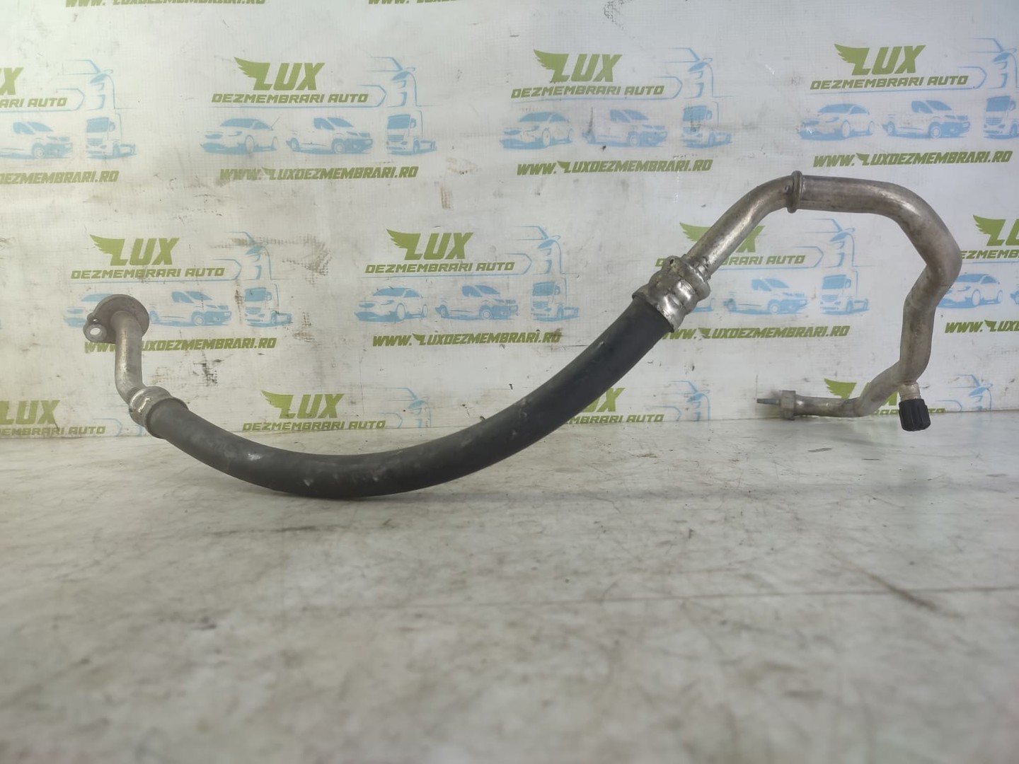 Conducta clima ac 5q0820743m Volkswagen Passat B8 (2014 - 2020)