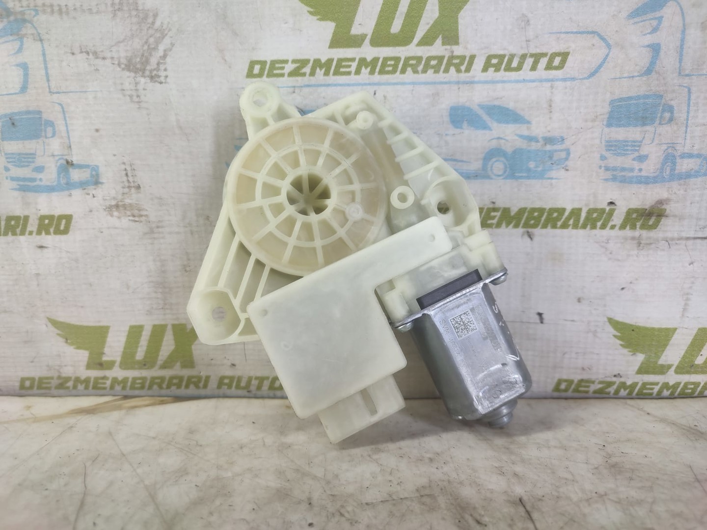 Motoras geam dreapta spate 5q4959812e Volkswagen Passat B8 (2014 - 2020)