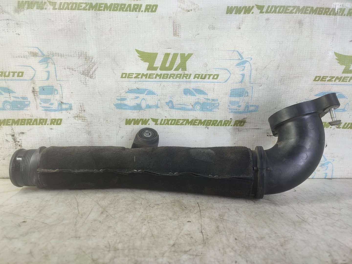 Furtun intercooler 04l145762ad Volkswagen Passat B8 (2014 - 2020)