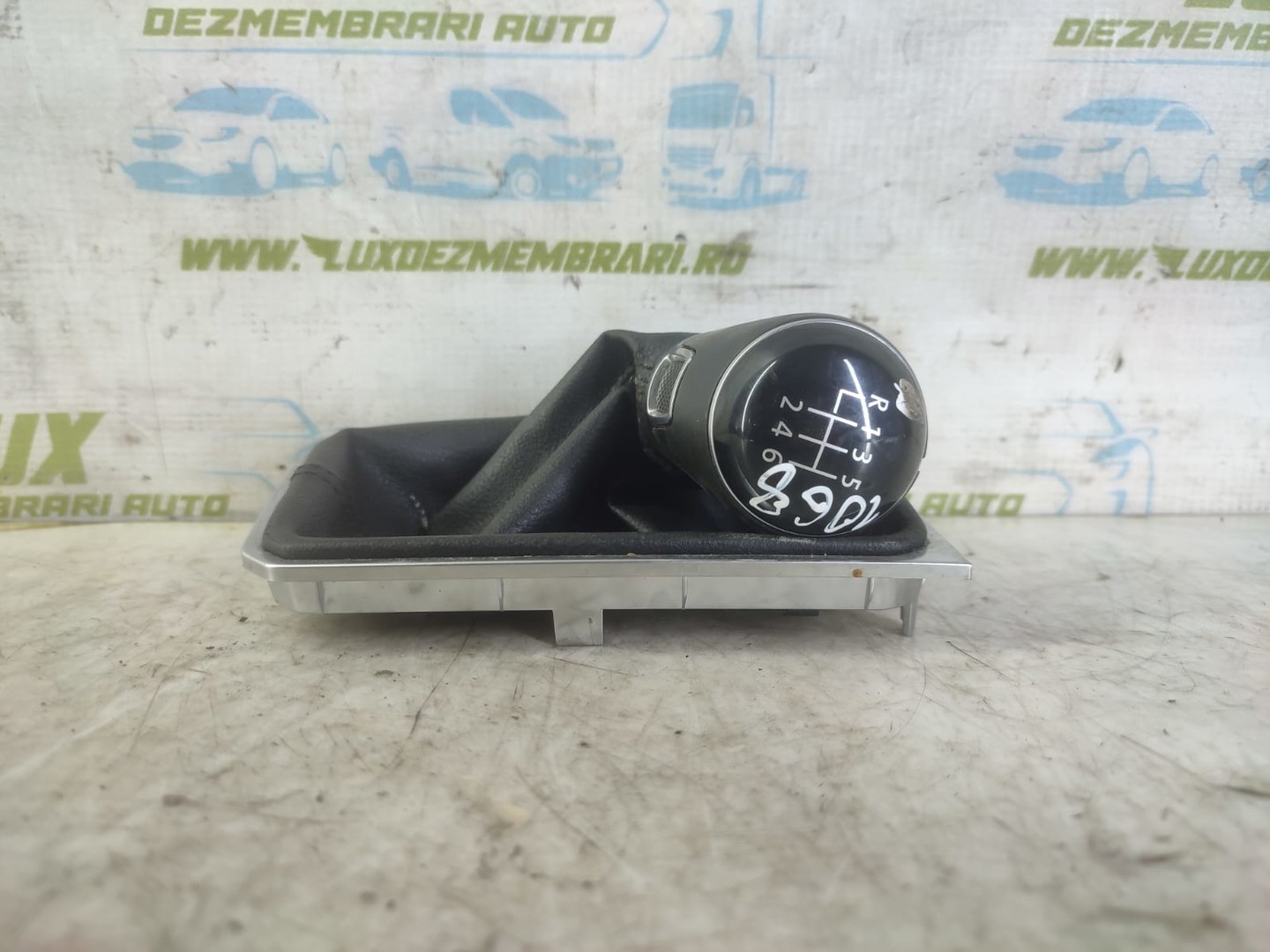 Manson schimbator viteze 3g1711113b Volkswagen Passat B8 (2014 - 2020)