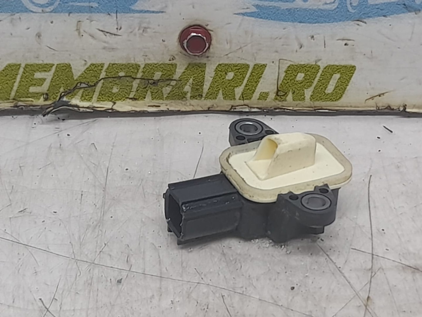 Senzor impact da8a57kc0 k3239 Mazda CX-3 1 (2015-2018)
