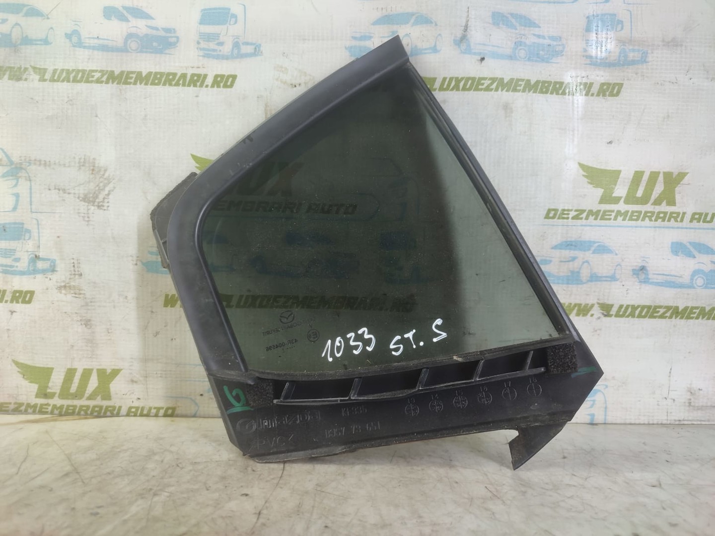 Geam fix stanga spate bjs773651 Mazda 3 BM (facelift) (2016 - 2019)