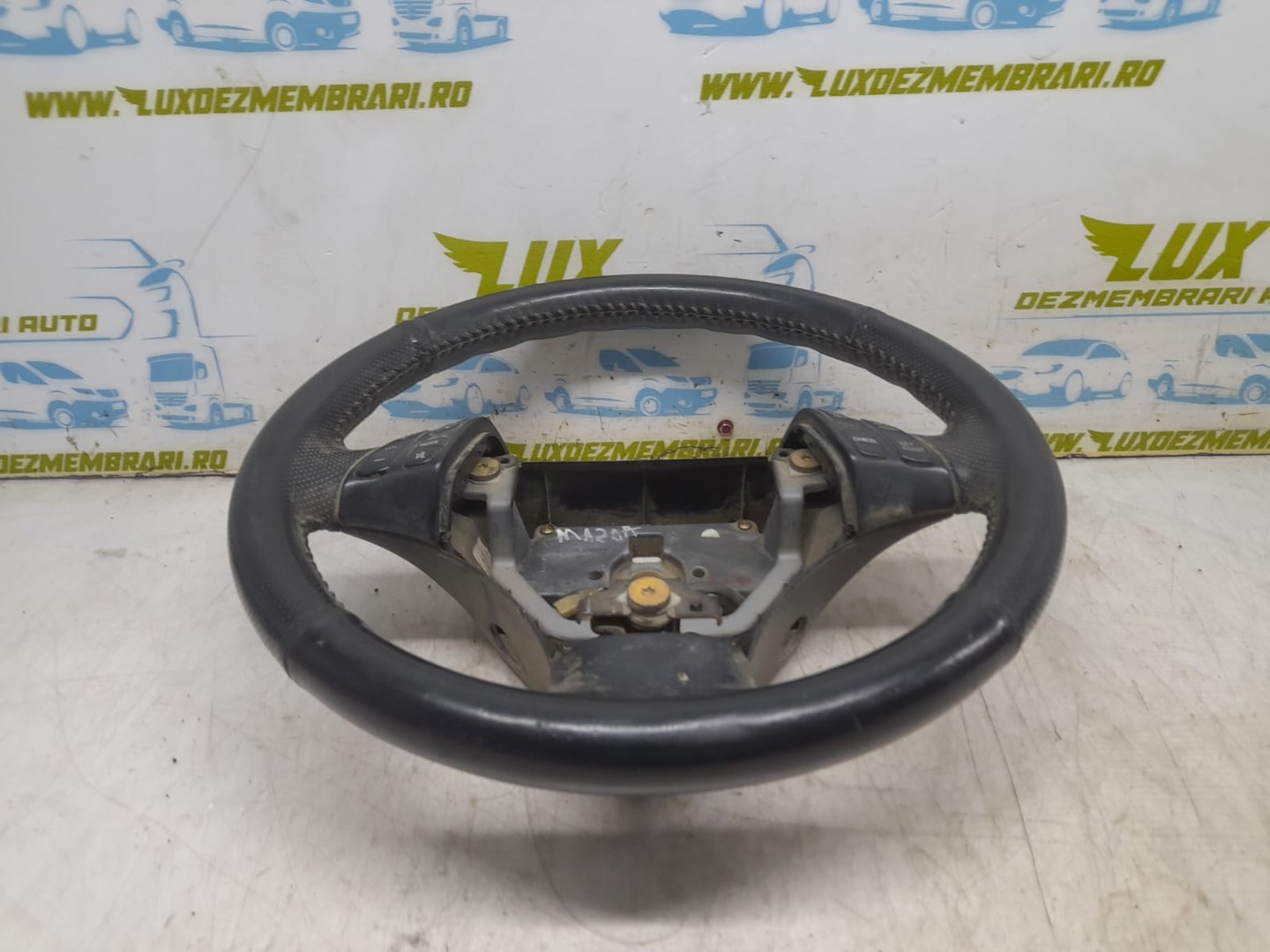 Volan in 3 spite cu comenzi 02Gj6r Mazda 6 GG (2002 - 2005)