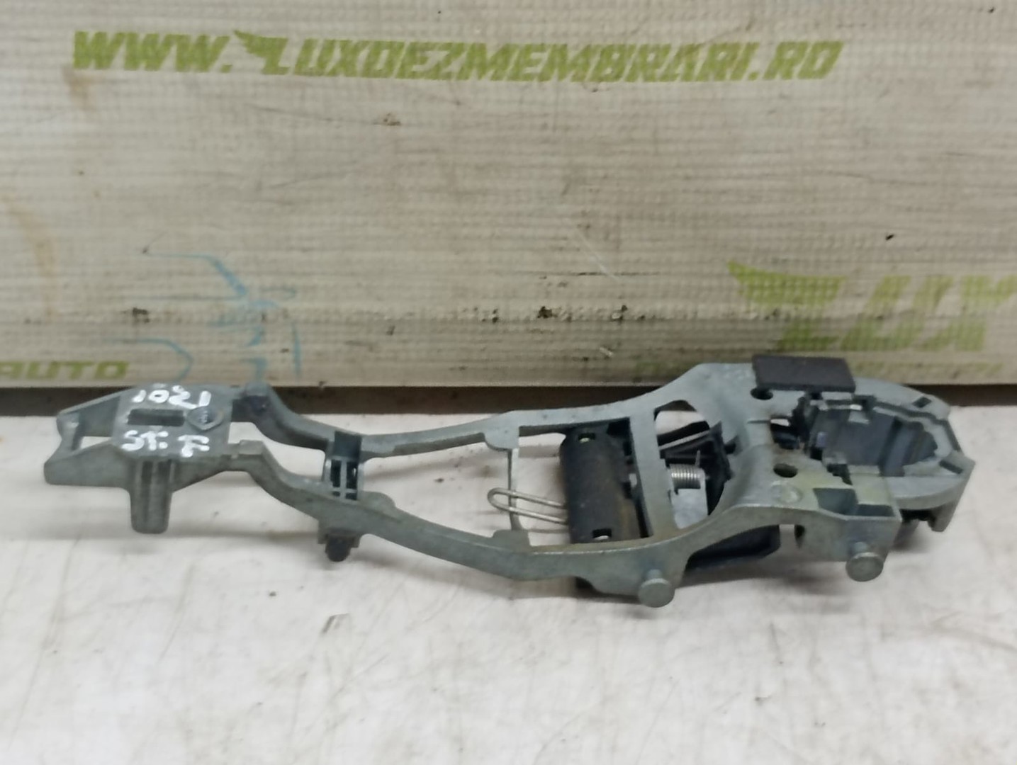 Suport maner exterior 1k0837865a Volkswagen Golf 6 (2008 - 2015)