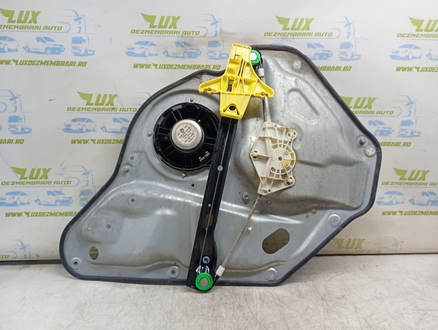 Macara geam stanga spate 1k9839755a Volkswagen Golf 6 (2008 - 2015)