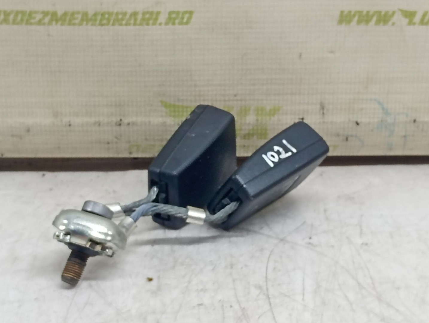 Pretensioner 1k0857739m Volkswagen Golf 6 (2008 - 2015)
