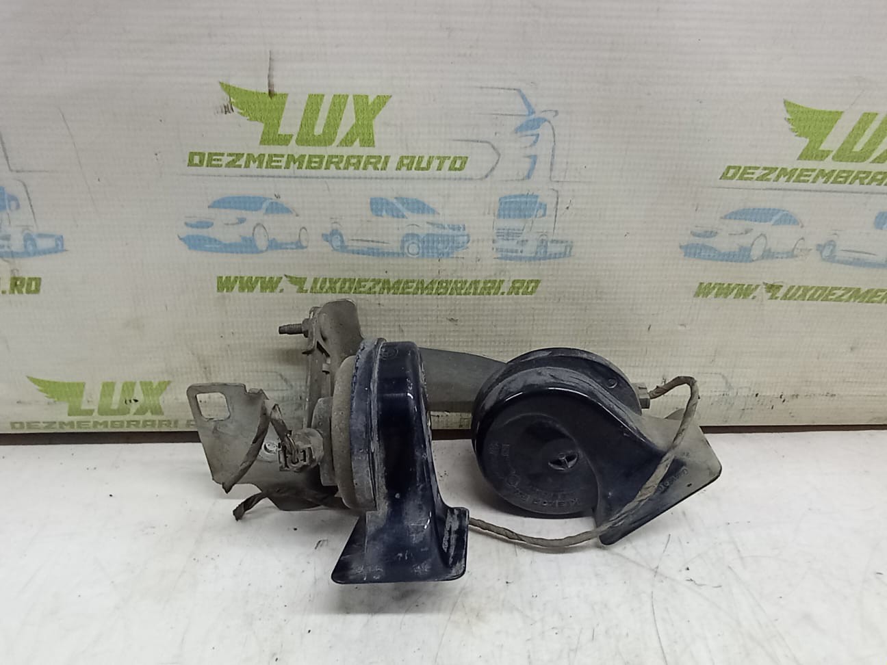 Claxon e20092019 BMW Seria 5 E60/E61 (2003 - 2007)