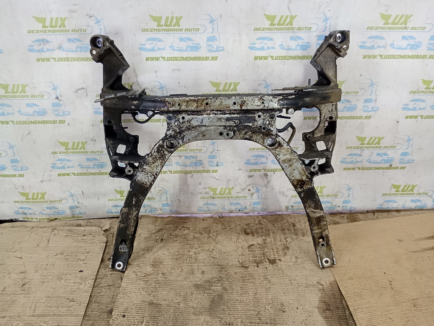 Cadru motor 6759461 BMW Seria 5 E60/E61 (2003 - 2007)