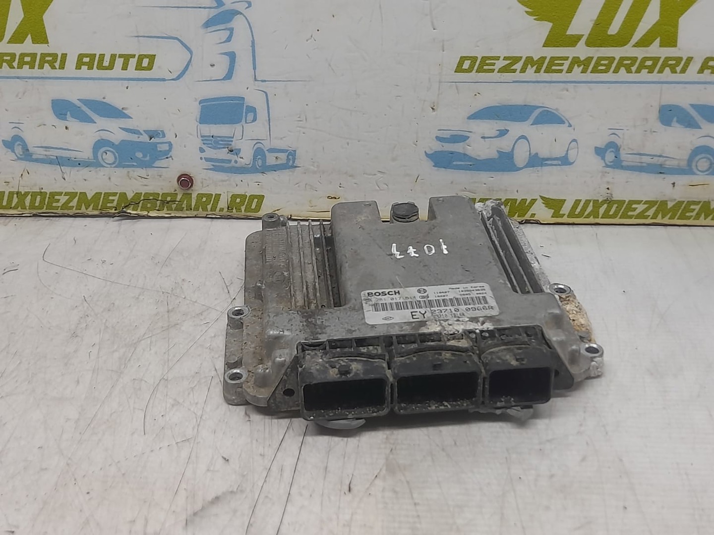 Calculator motor ECU 237100966r Renault Latitude 1 (2010 - 2014)