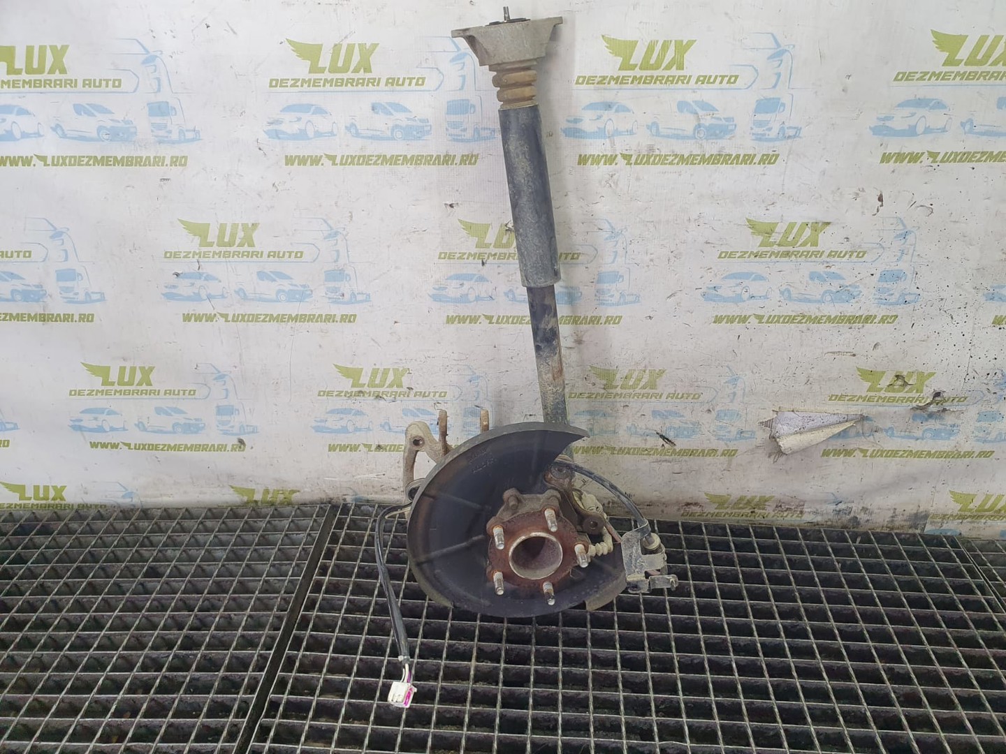 Fuzeta stanga spate bade-28-700 bpm5-26-15x Mazda 3 BM (facelift) (2016 - 2019)