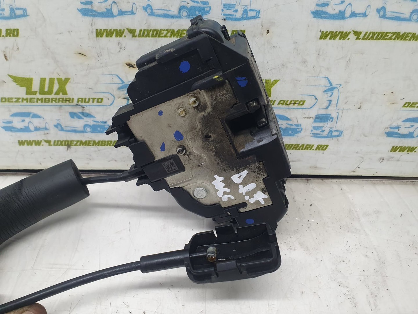 Broasca dreapta fata 805020001R Renault Megane 3 (2th facelift) (2013 - 2020)