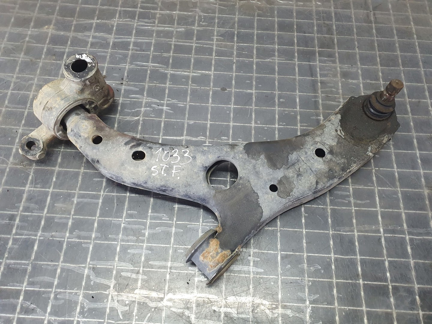 Brat suspensie stanga fata pe0315980 Mazda 3 BM (facelift) (2016 - 2019)