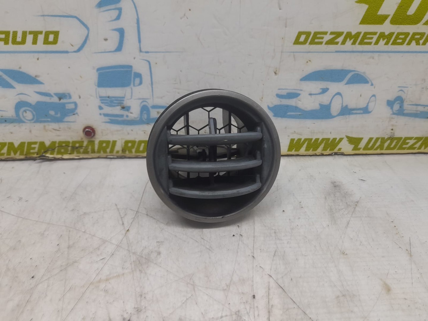 Grila ventilatie bord Mazda 6 GG (2002 - 2005)