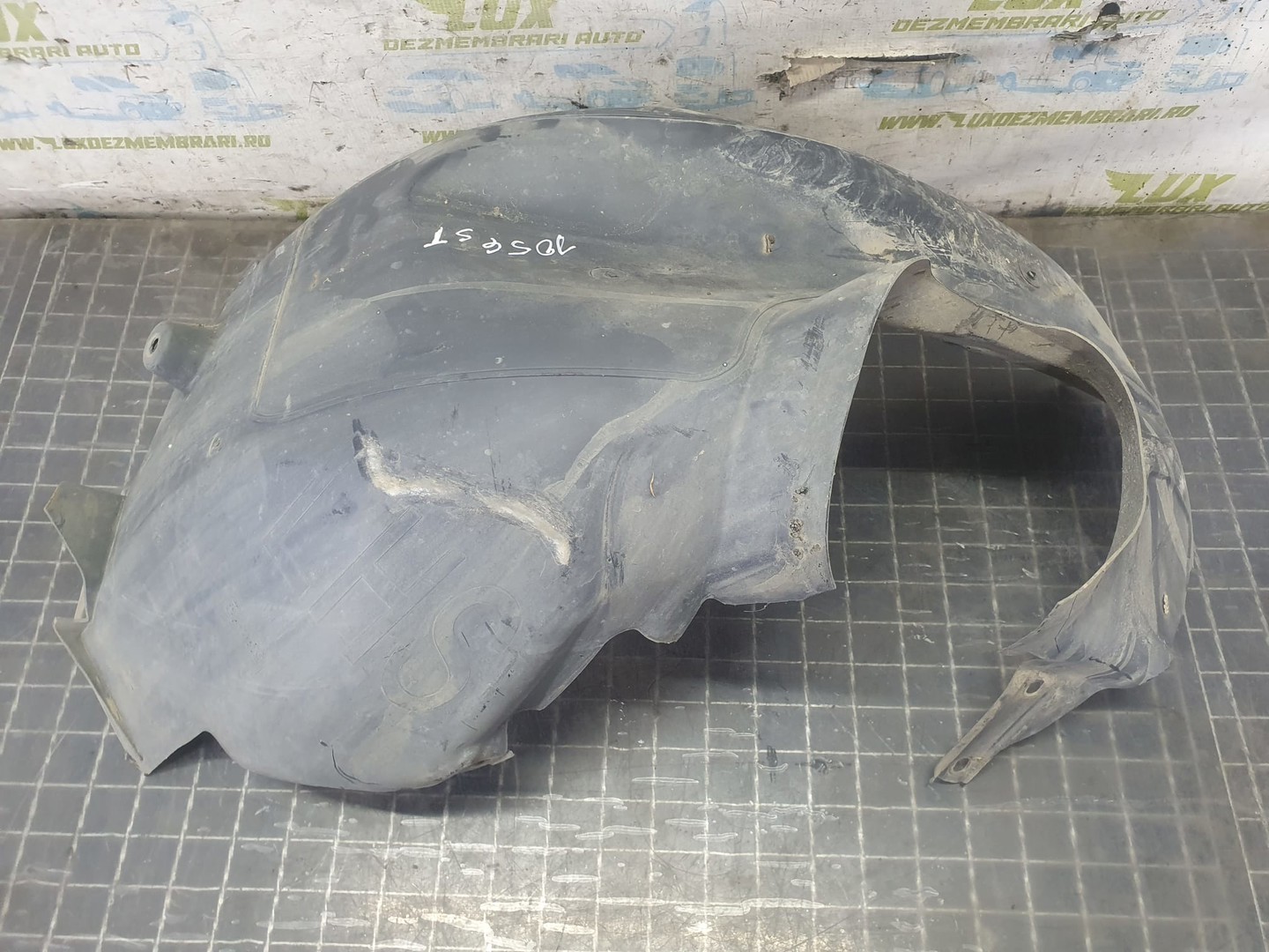 Carenaj roata fata stanga f1eb-13404-e Ford Focus 3 (facelift) (2014 - 2020)