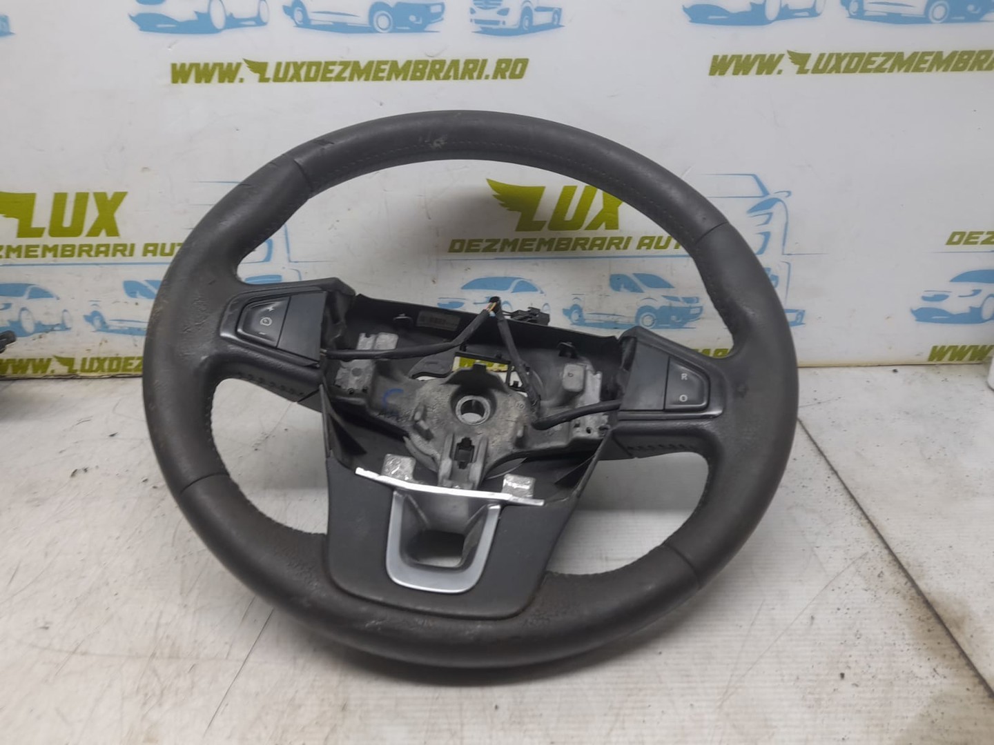 Volan in 3 spite cu comenzi 6164414A Renault Latitude 1 (2010 - 2014)