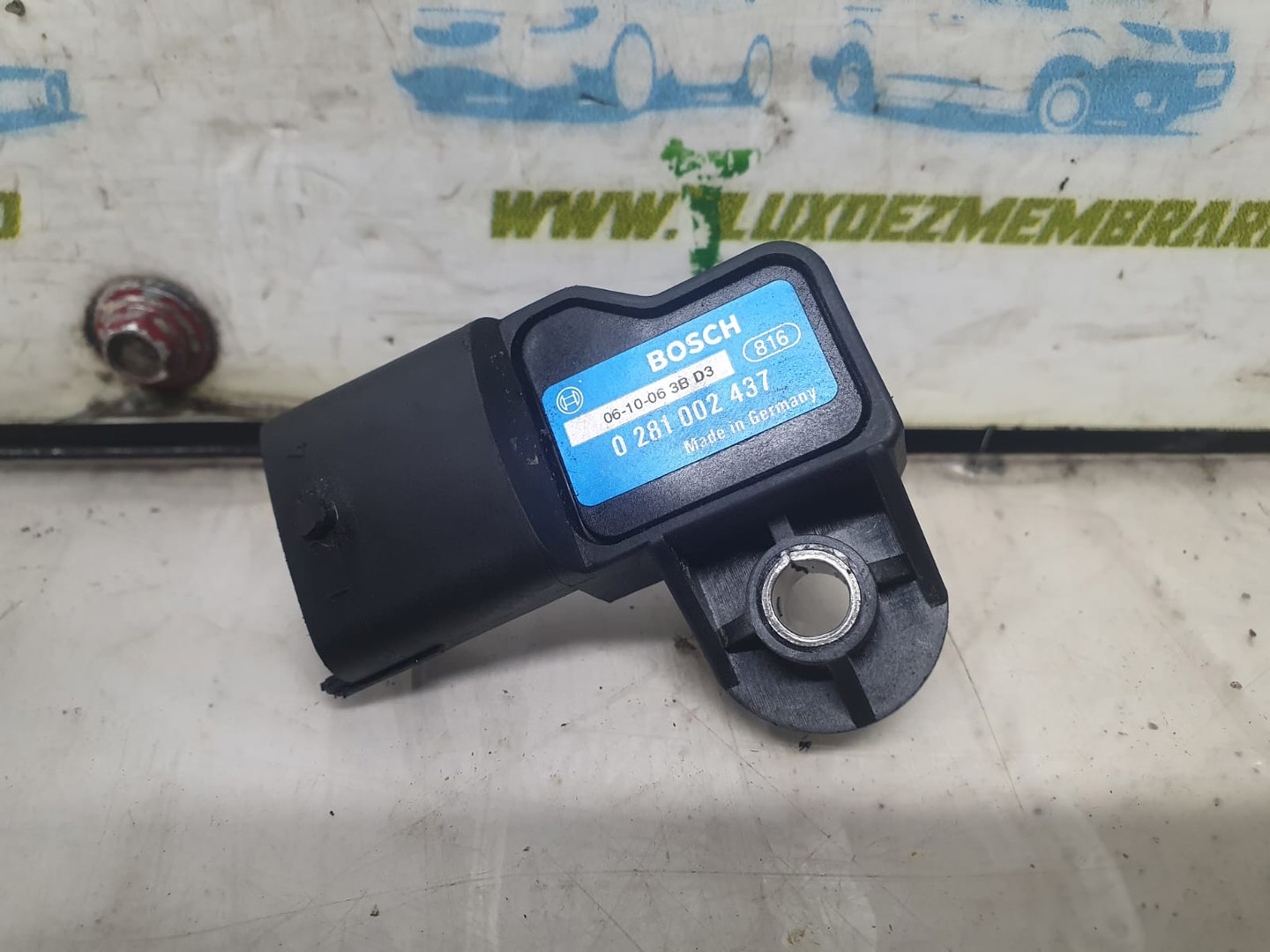 Senzor presiune admisie 0281002437 Opel Astra H (2004 - 2007)