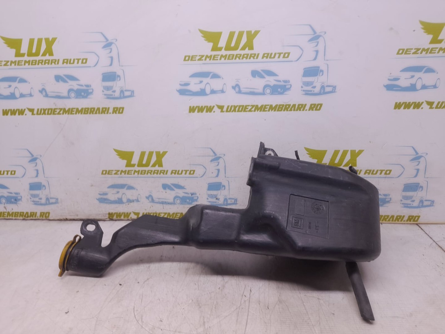 Vas lichid parbriz e13010091 Opel Astra H (2004 - 2007)