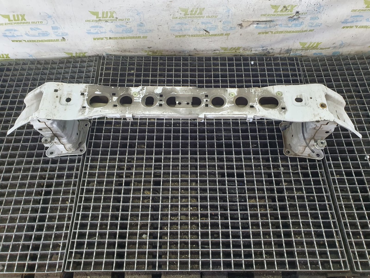 Armatura bara fata f0c1-72803 Ford Focus 3 (facelift) (2014 - 2020)