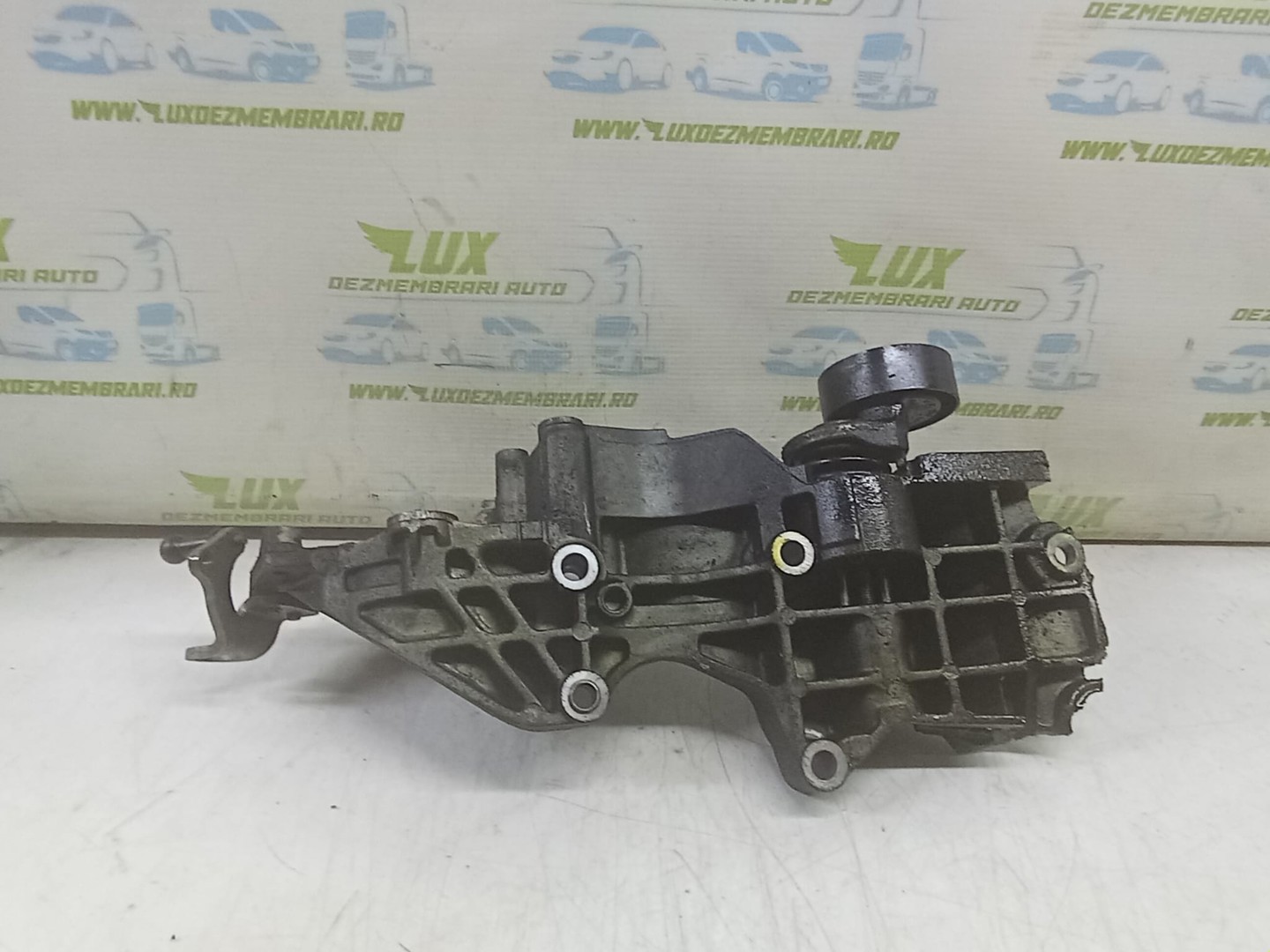 Suport accesorii 03L903143Q Skoda Fabia 5J (facelift) (2010 - 2014)