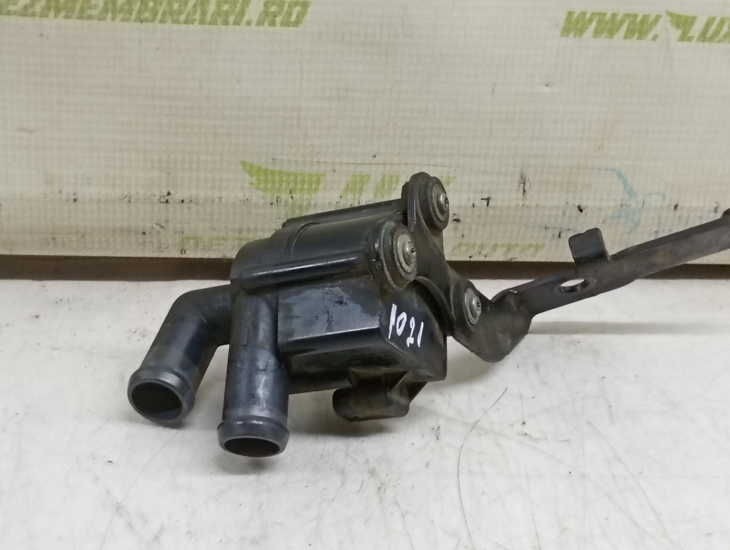Pompa apa 5N0965561 Volkswagen Golf 6 (2008 - 2015)