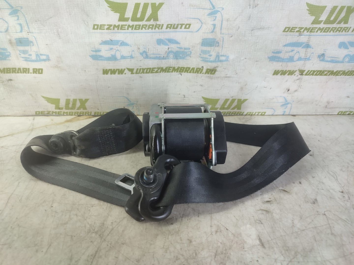 Centura siguranta dreapta fata 617232000 (1056) Ford Focus 3 (facelift) (2014 - 2020)