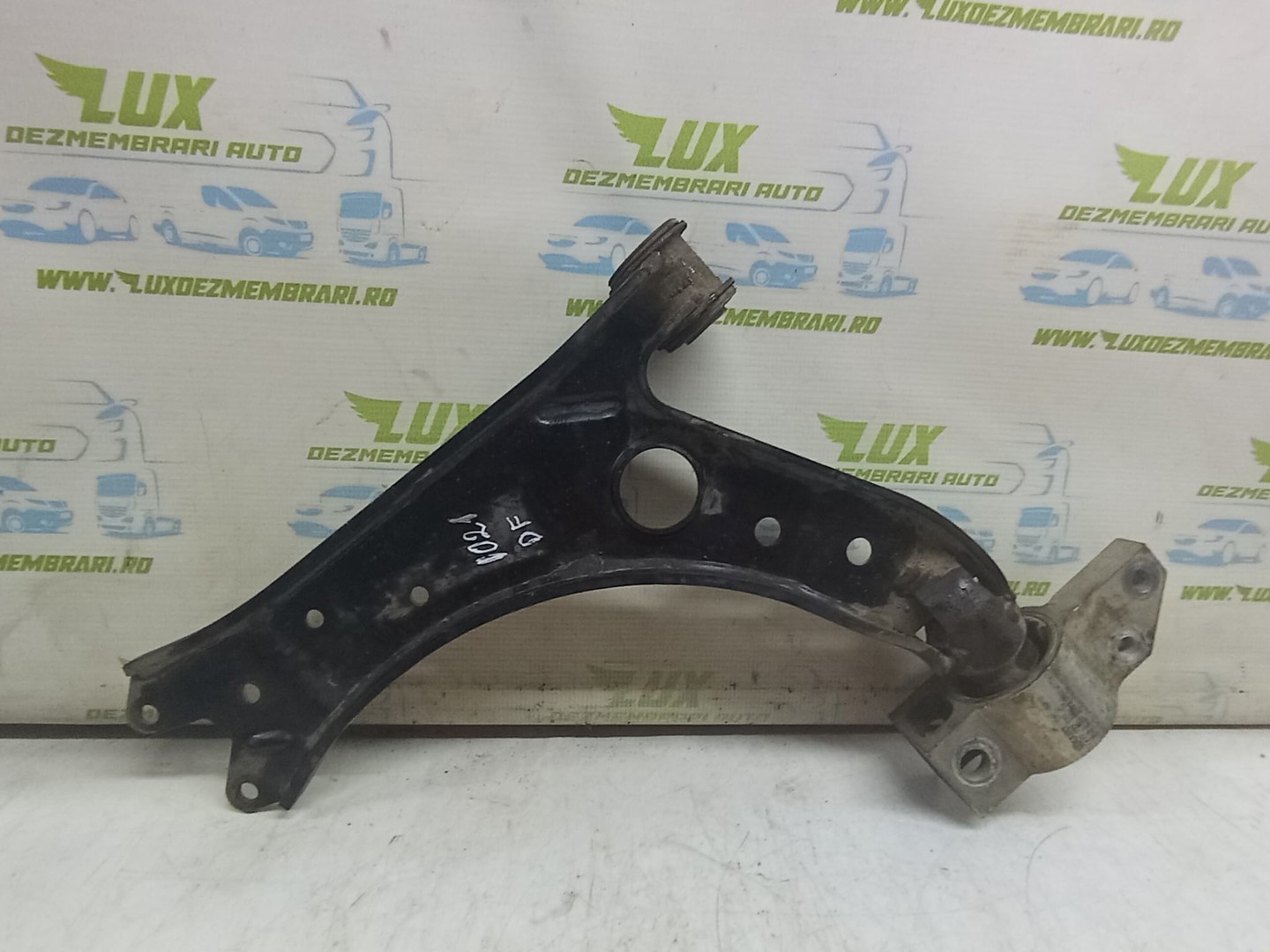 Brat suspensie fata 1k040190e Volkswagen Golf 6 (2008 - 2015)