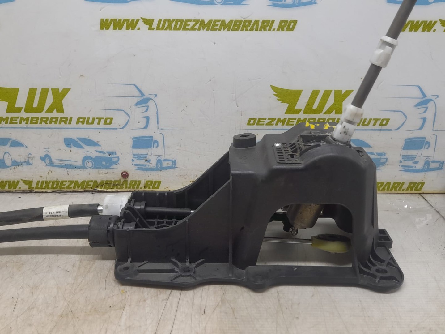 Timonerie manuala 5 trepte 8200902291b Renault Latitude 1 (2010 - 2014)