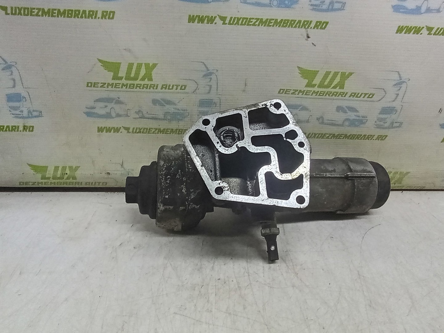 Racitor ulei termoflot 038115389b Volkswagen Passat B5.5 (facelift) (2000 - 2005)