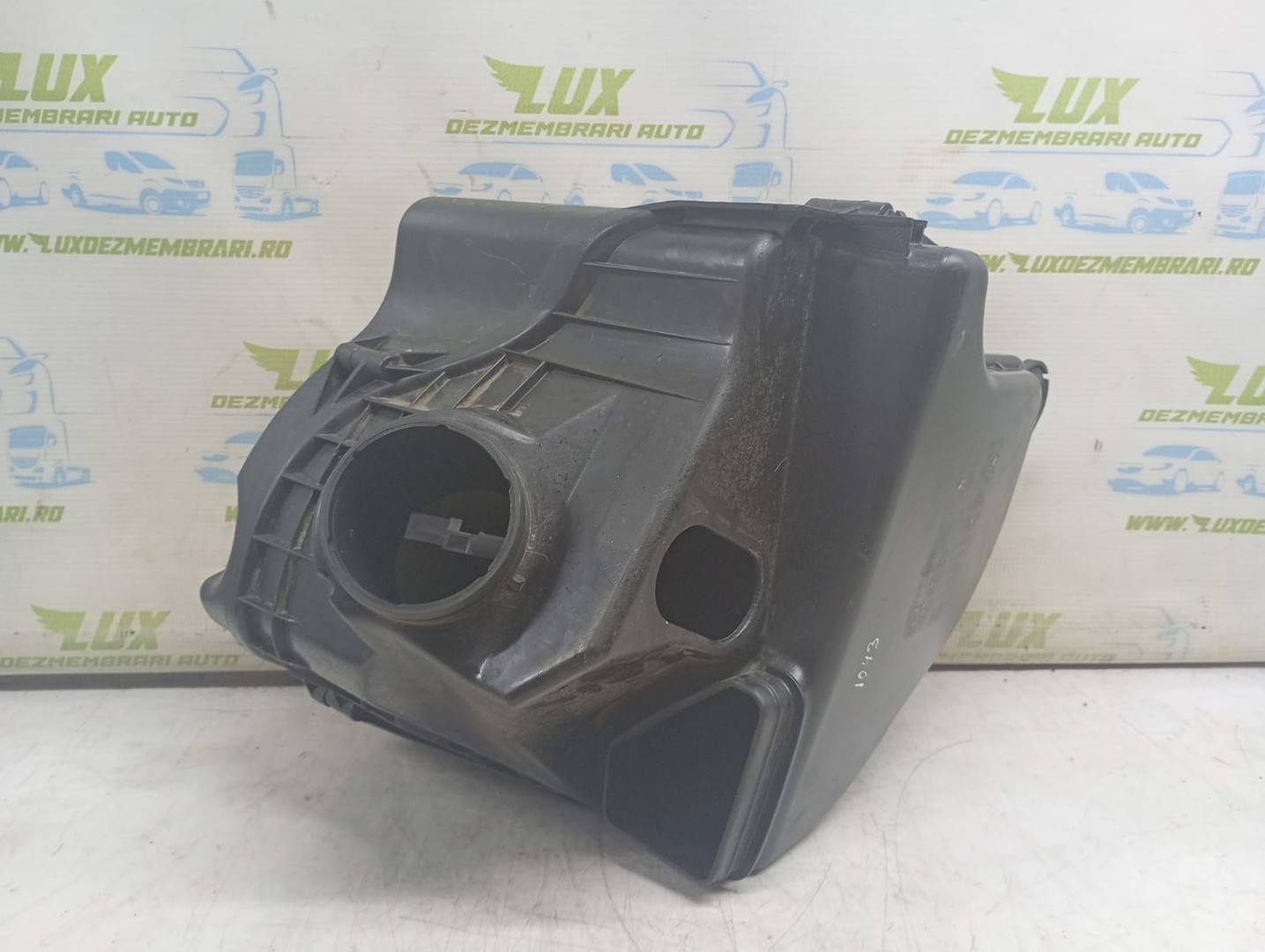 Carcasa filtru aer 1371753275404 BMW Seria 3 E90 (2004 - 2010)