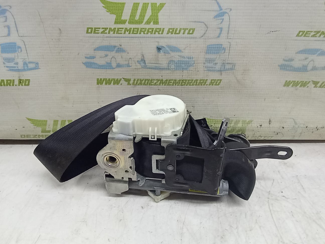 Centura siguranta dreapta fata 34146086a Ford Fiesta 6 (facelift) (2013 - 2020)