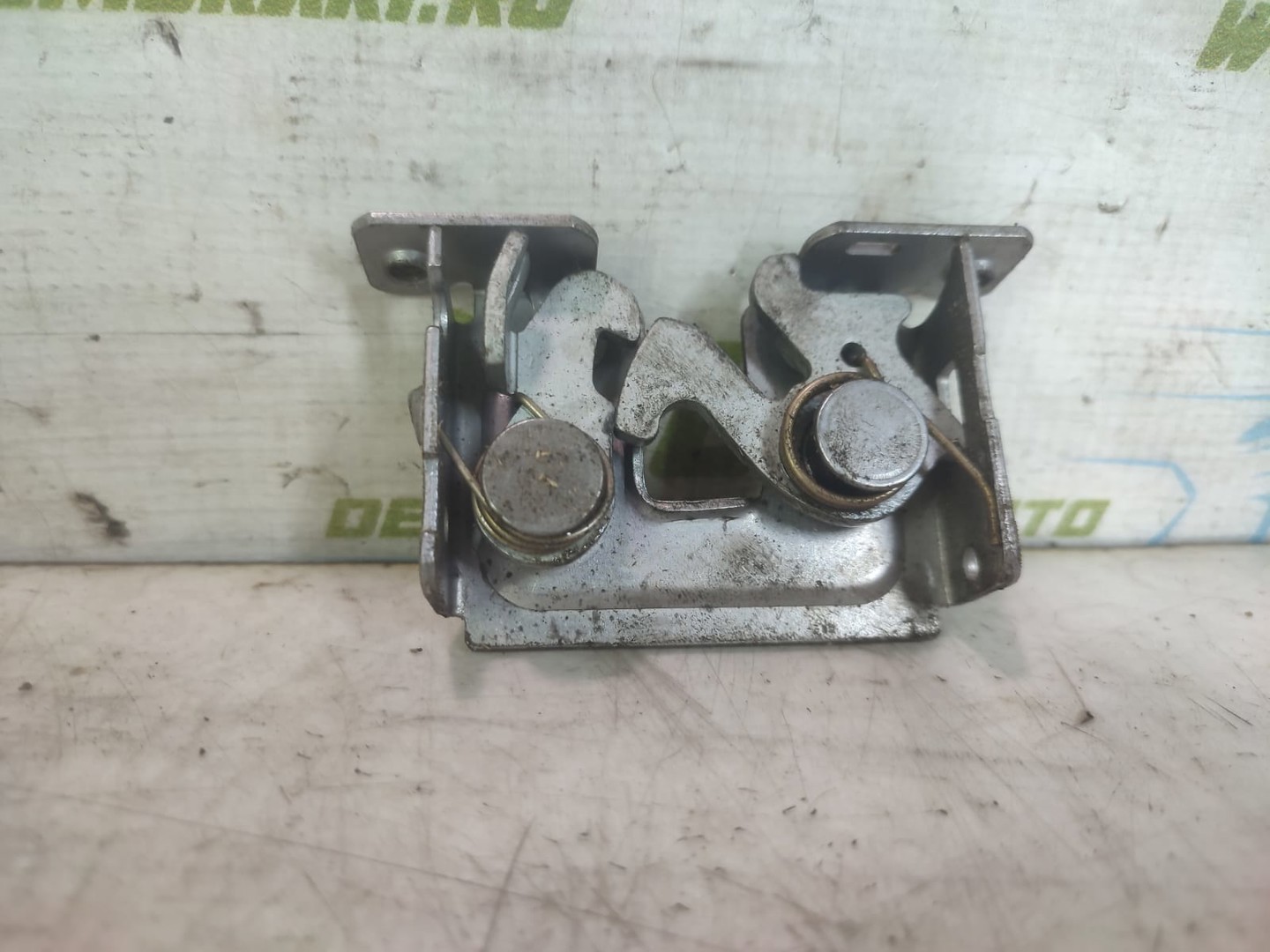 Broasca capota BMW X1 E84 (2009 - 2012)
