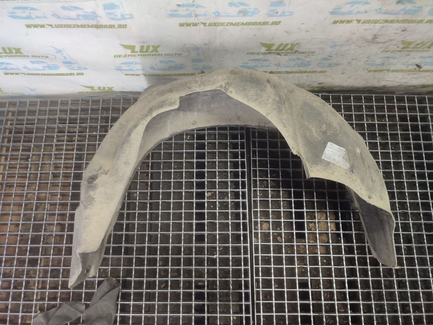 Carenaj roata spate stanga BMW X1 E84 (2009 - 2012)
