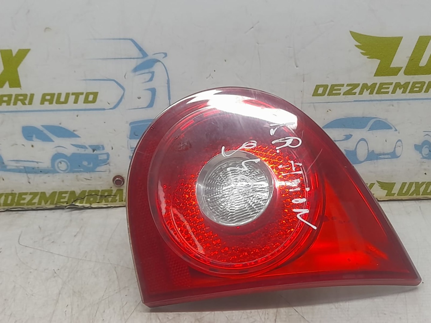 Stop dreapta haion 1k6945094E Volkswagen Golf 5 (2003 - 2009)
