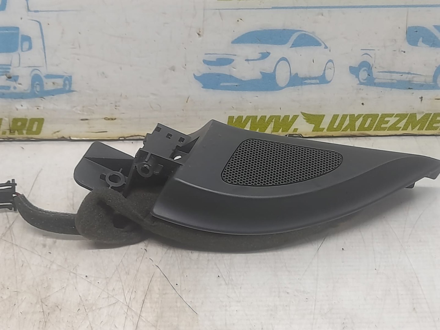 Boxa difuzor tweeter 1k0837993 Volkswagen Golf 5 (2003 - 2009)