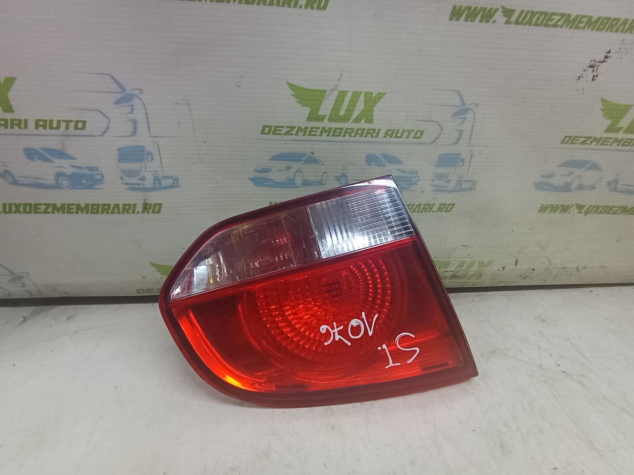 Stop stanga haion 5k0945093g Volkswagen Golf 6 (2008 - 2015)