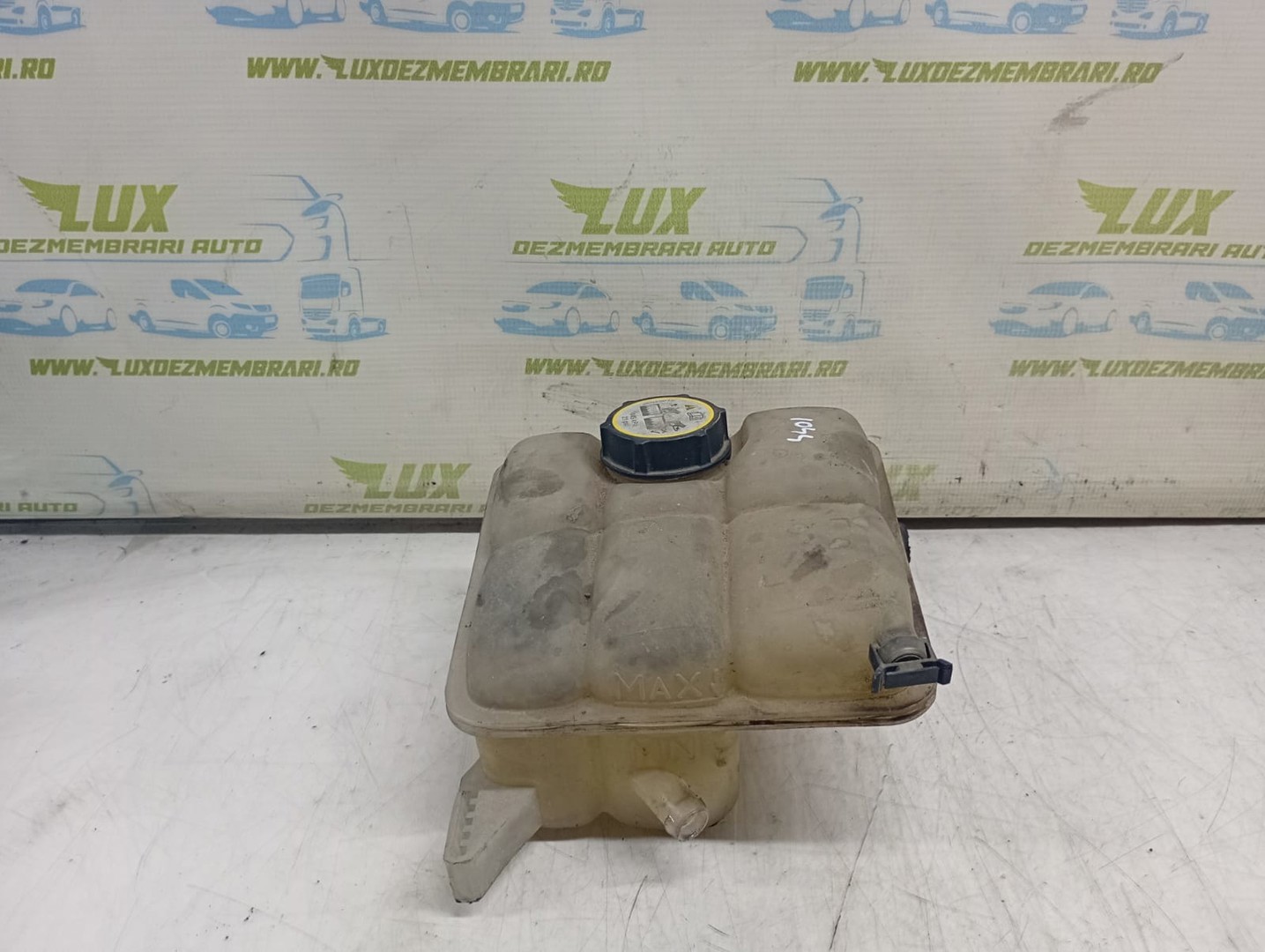 Vas expansiune 8v61-8k218d Ford Focus 3 (2011 - 2015)