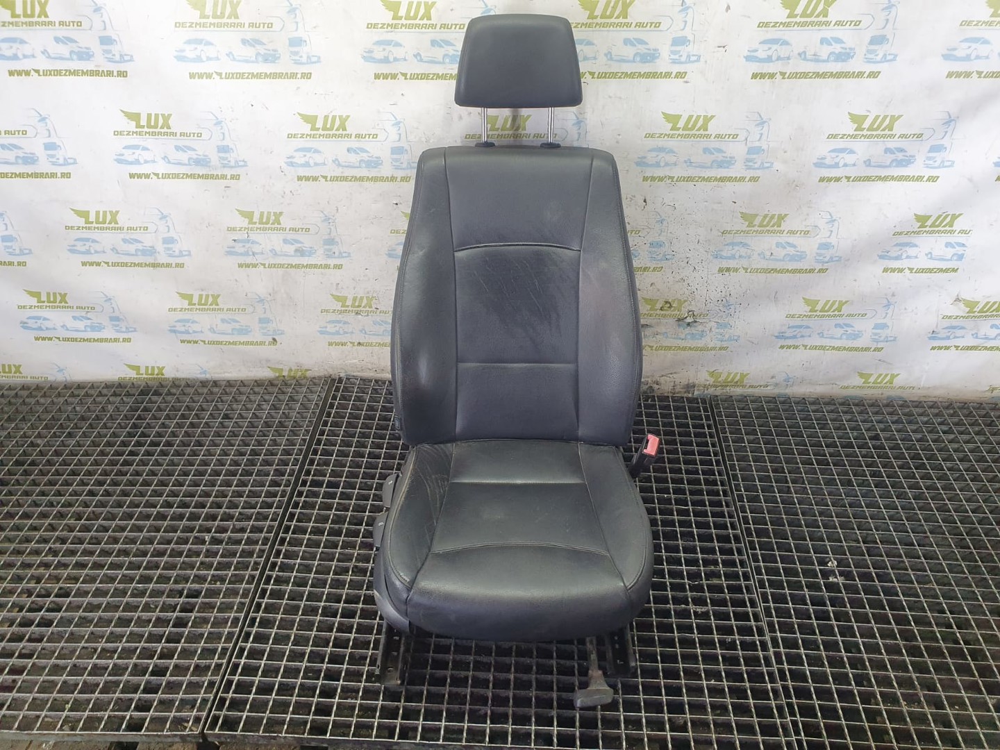 Scaun dreapta fata BMW X1 E84 (2009 - 2012)