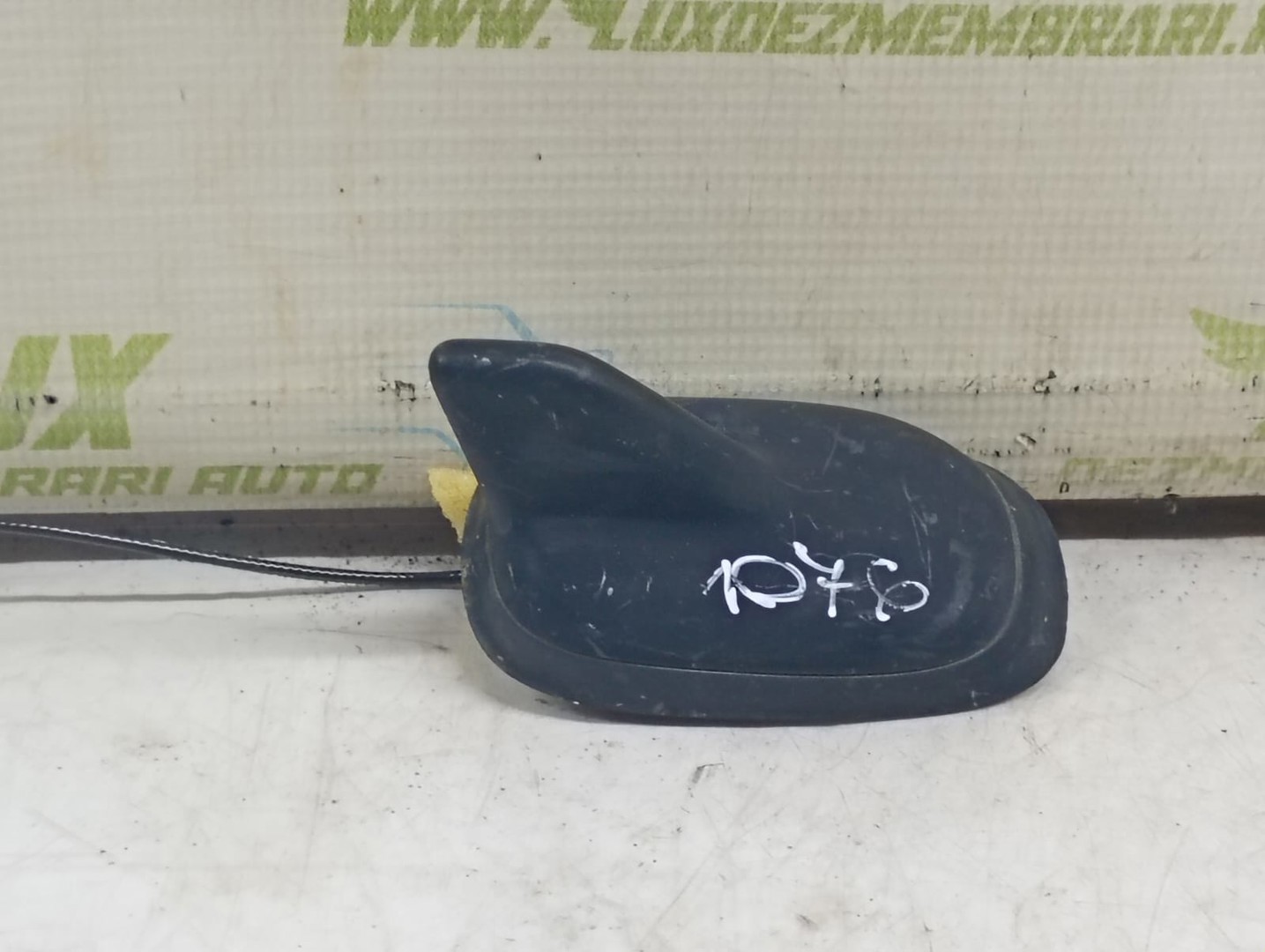 Antena gps 1k6972322 Volkswagen Golf 6 (2008 - 2015)