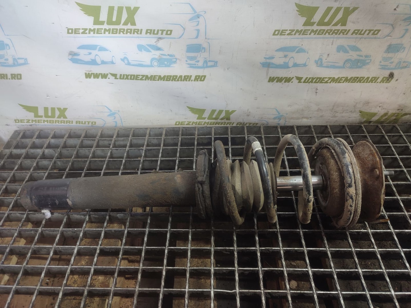 Amortizor cu arc dreapta fata 3131685524001 BMW X1 E84 (2009 - 2012)