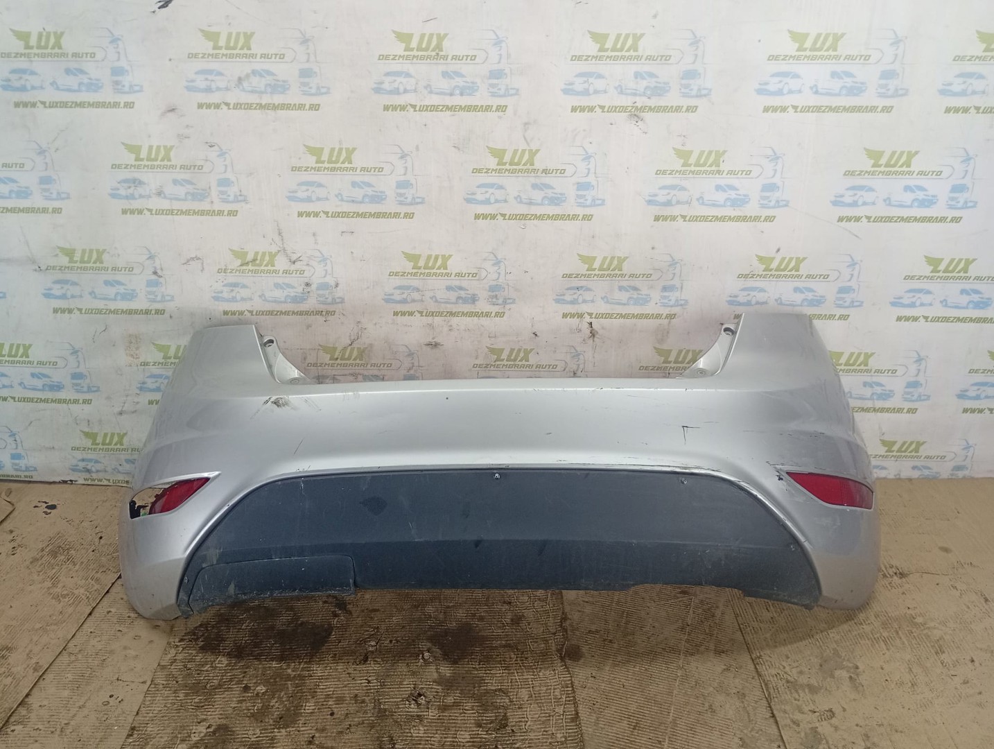 Bara spate dn1t-15k600-ed Ford Fiesta 6 (facelift) (2013 - 2020)